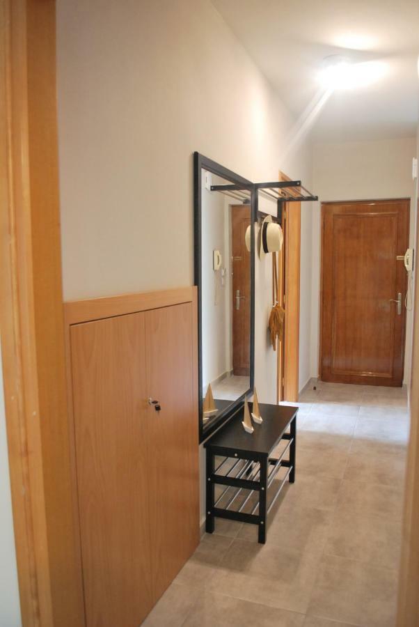 Cornelia Apartment PalaiónTsiflíkion Extérieur photo