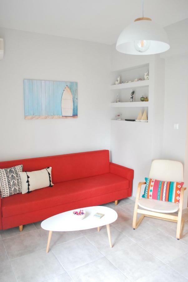 Cornelia Apartment PalaiónTsiflíkion Extérieur photo