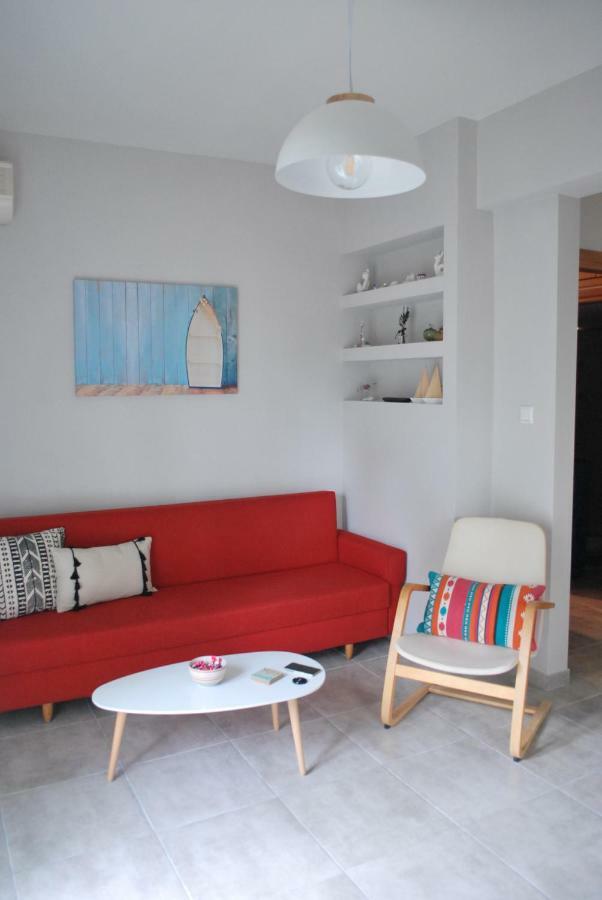 Cornelia Apartment PalaiónTsiflíkion Extérieur photo