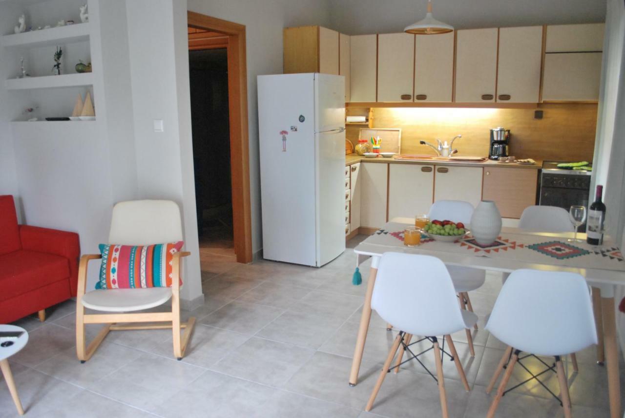 Cornelia Apartment PalaiónTsiflíkion Extérieur photo